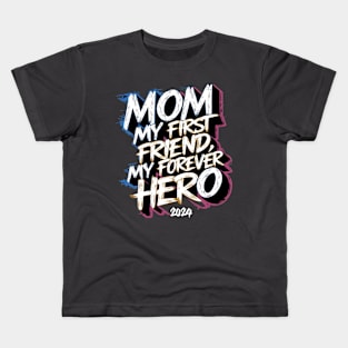 Urban Mom: Graffiti-Inspired Tribute Design Kids T-Shirt